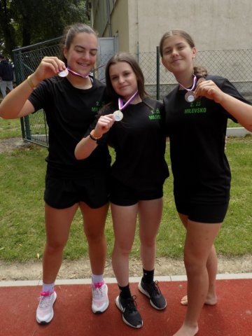 bernartickysurvival3 59